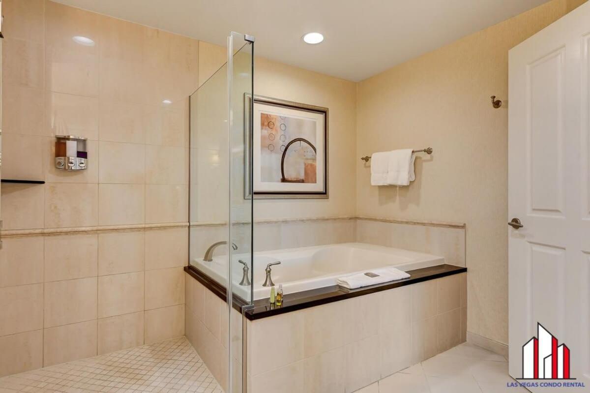 Mgm Signature-22-611 Strip View Jacuzzi Studio Las Vegas Exterior photo