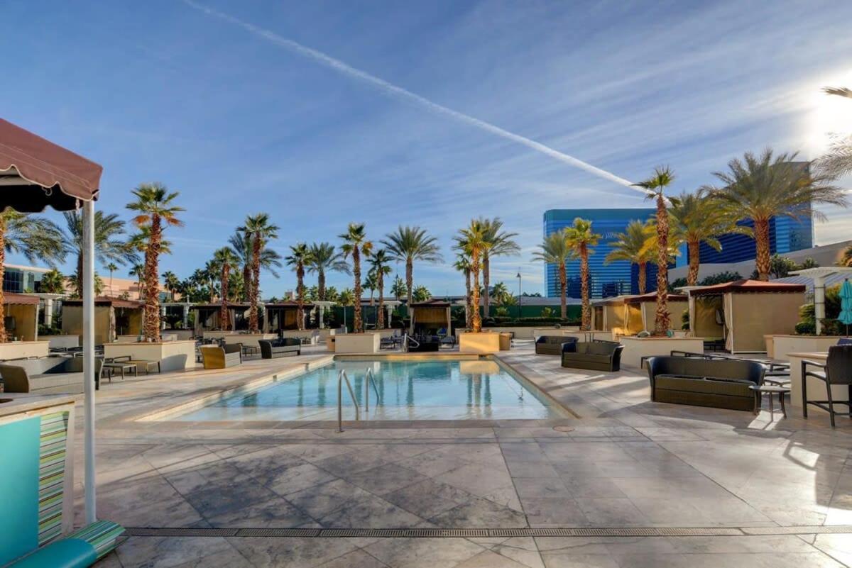 Mgm Signature-22-611 Strip View Jacuzzi Studio Las Vegas Exterior photo